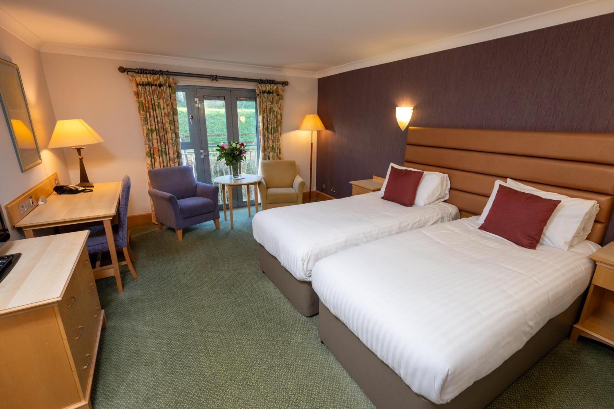 Hellidon Lakes Hotel Daventry Exterior foto